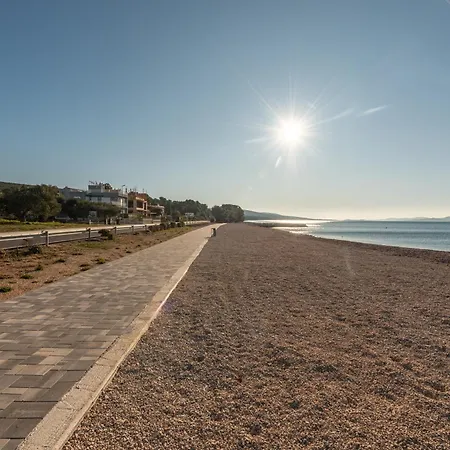 Little Paradise Apartment *